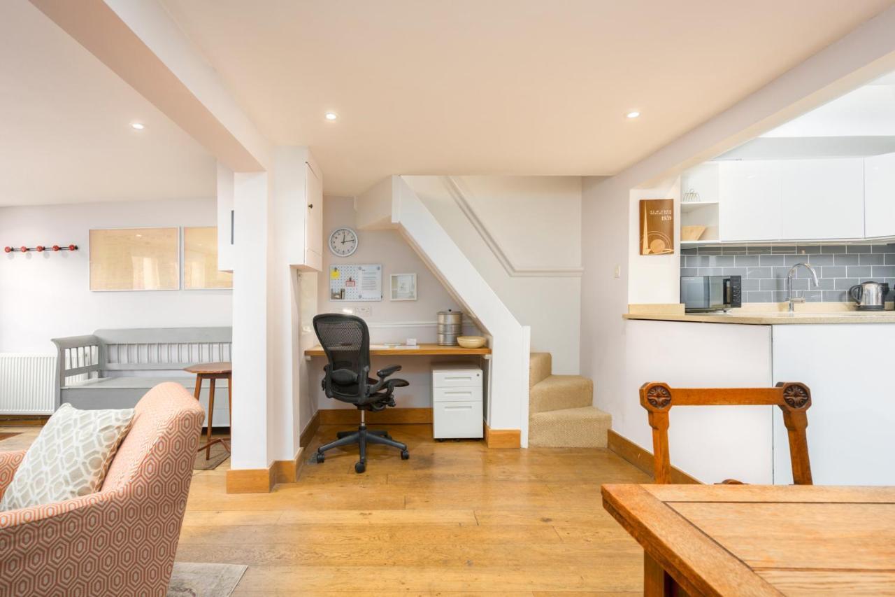 Delightful Bird Sisters Cottage With Free Parking Brighton ภายนอก รูปภาพ