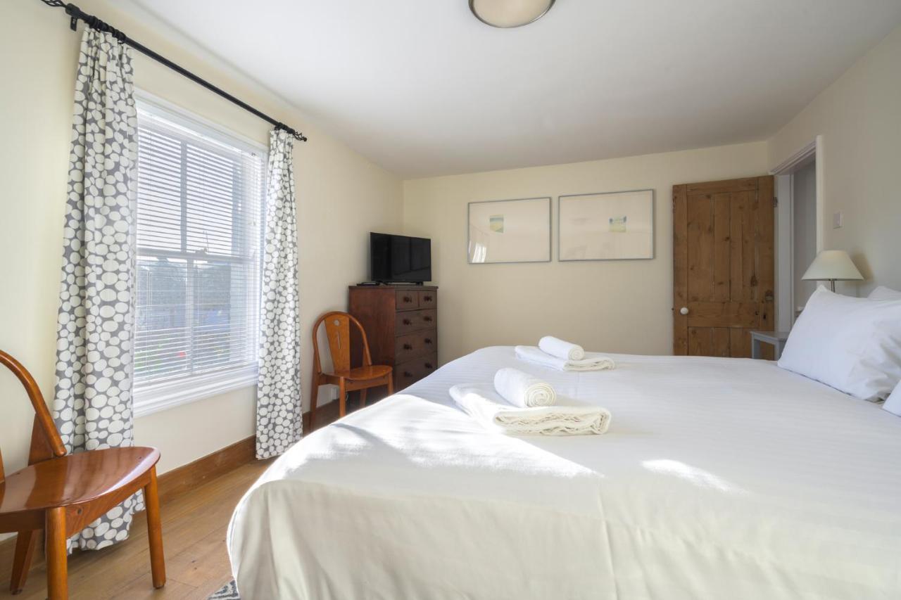 Delightful Bird Sisters Cottage With Free Parking Brighton ภายนอก รูปภาพ