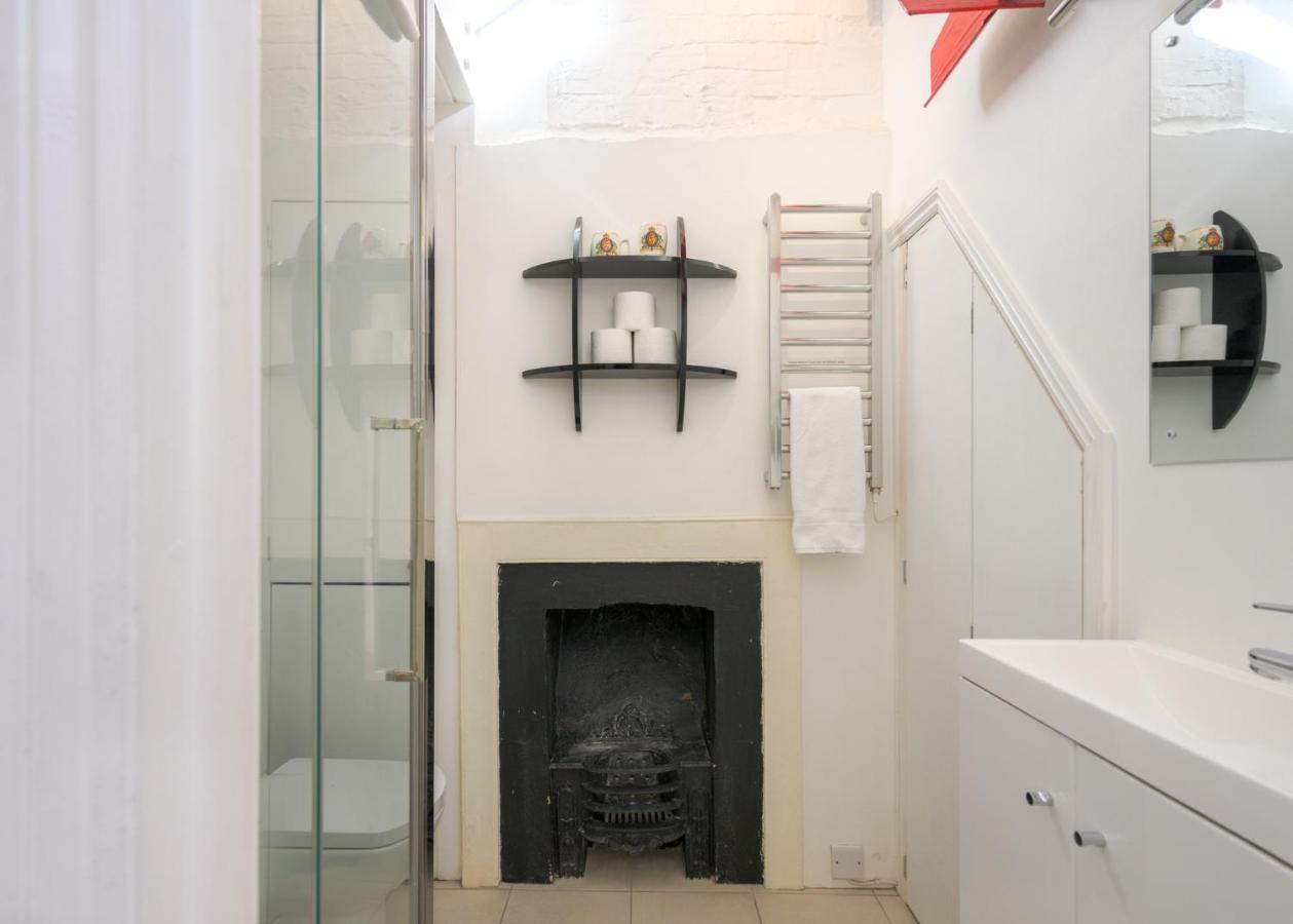 Delightful Bird Sisters Cottage With Free Parking Brighton ภายนอก รูปภาพ