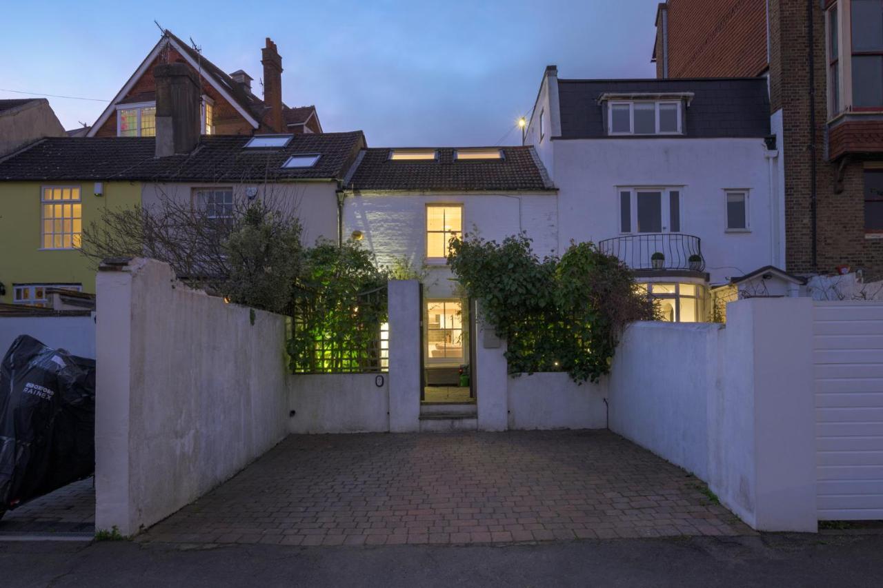 Delightful Bird Sisters Cottage With Free Parking Brighton ภายนอก รูปภาพ
